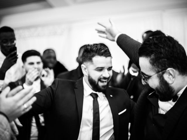 Le mariage de Aziz et Amandine à Vernon, Eure 47