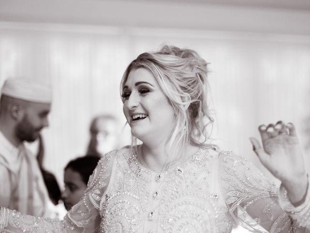 Le mariage de Aziz et Amandine à Vernon, Eure 48