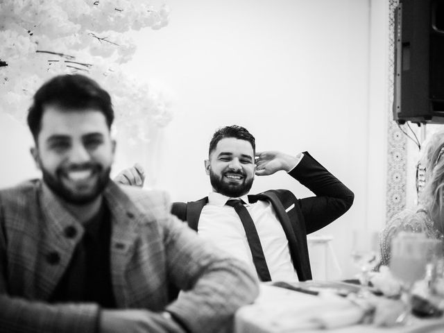 Le mariage de Aziz et Amandine à Vernon, Eure 51