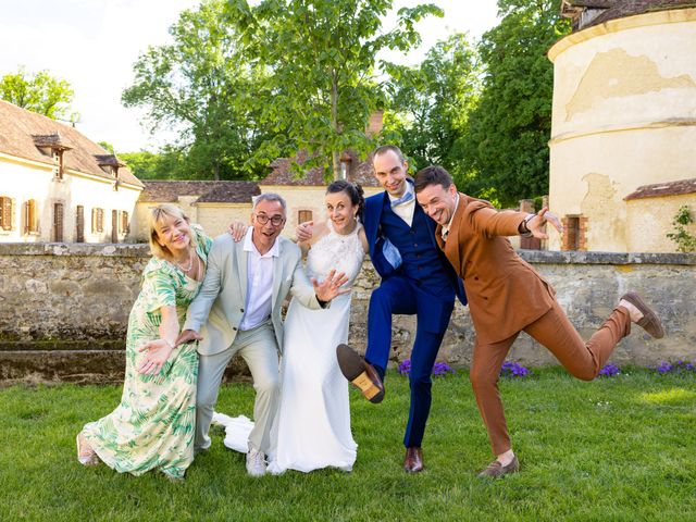 Le mariage de Bruno et Delphine à Fouchères, Aube 75