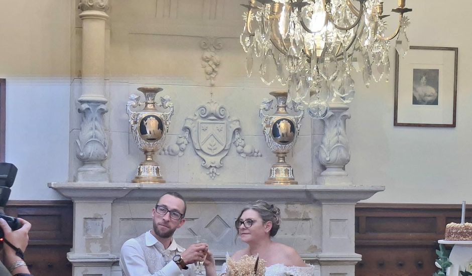 Le mariage de Tony et Hélène à Sailly-sur-la-Lys, Pas-de-Calais
