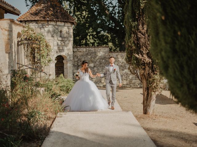 Le mariage de Julien et Claire à Saint-Caprais-de-Bordeaux, Gironde 10