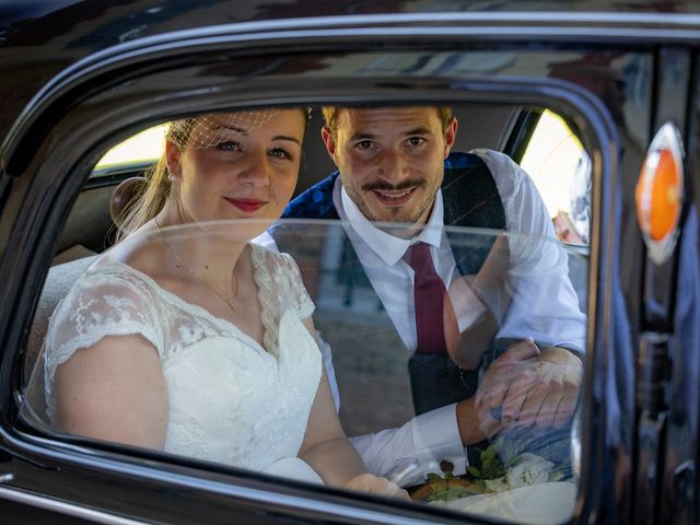 Le mariage de Jérémy et Léa à Torteron, Cher 20