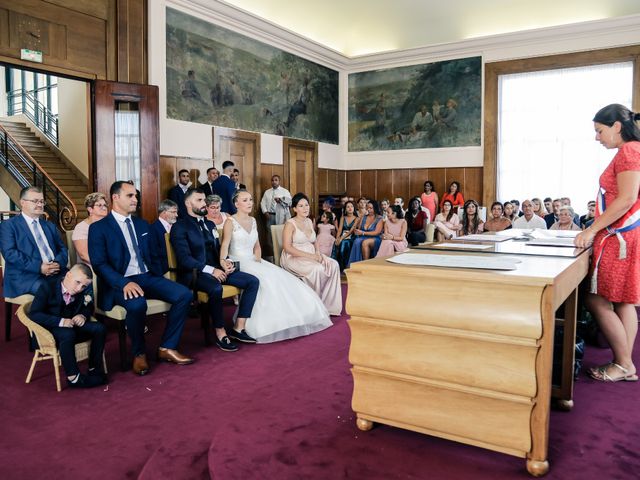 Le mariage de Alexandre et Laura à Montreuil, Seine-Saint-Denis 48