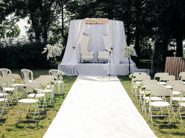 Le mariage de Alexandre et Laura à Montreuil, Seine-Saint-Denis 65