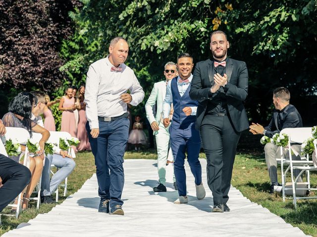 Le mariage de Alexandre et Laura à Montreuil, Seine-Saint-Denis 72