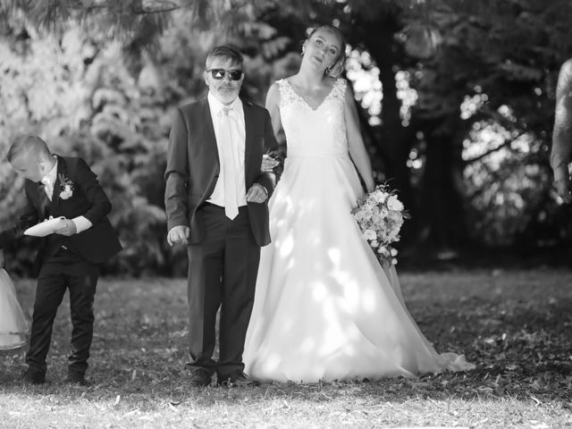 Le mariage de Alexandre et Laura à Montreuil, Seine-Saint-Denis 74