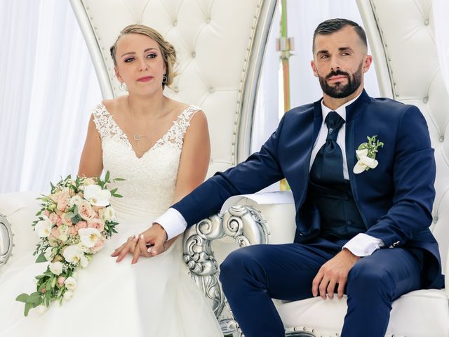 Le mariage de Alexandre et Laura à Montreuil, Seine-Saint-Denis 79