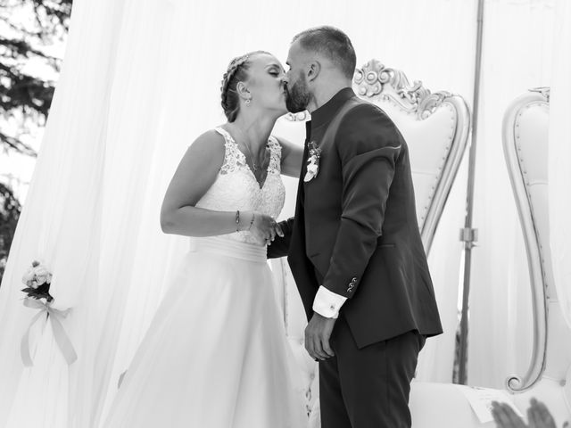 Le mariage de Alexandre et Laura à Montreuil, Seine-Saint-Denis 104