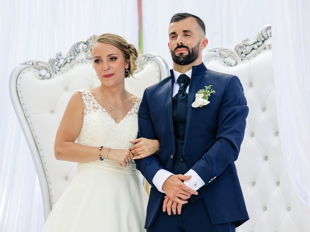 Le mariage de Alexandre et Laura à Montreuil, Seine-Saint-Denis 106