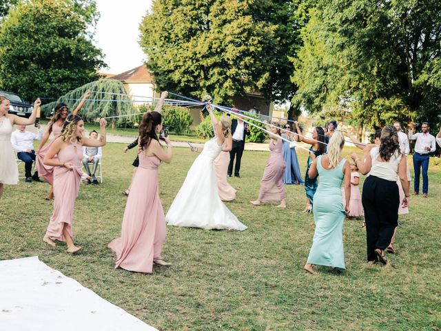 Le mariage de Alexandre et Laura à Montreuil, Seine-Saint-Denis 142