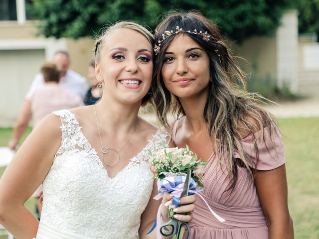 Le mariage de Alexandre et Laura à Montreuil, Seine-Saint-Denis 144