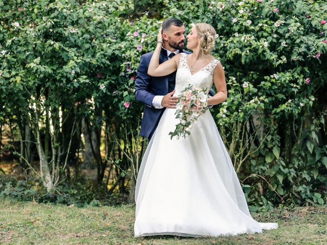 Le mariage de Alexandre et Laura à Montreuil, Seine-Saint-Denis 148