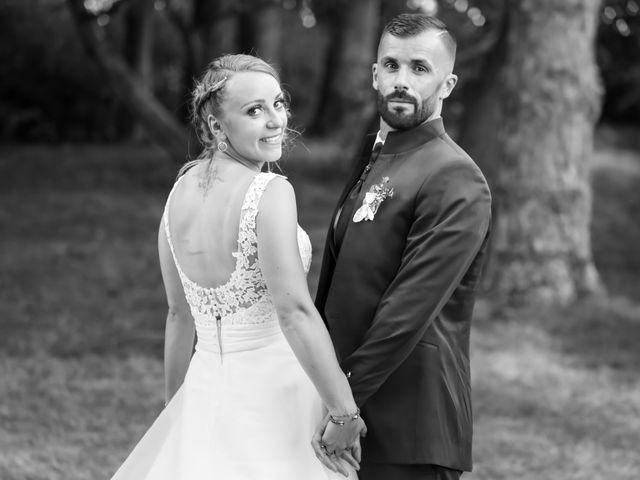 Le mariage de Alexandre et Laura à Montreuil, Seine-Saint-Denis 162