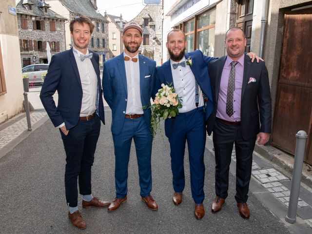 Le mariage de Valentin et Charlotte à Laguiole, Aveyron 3