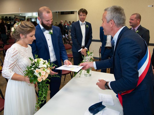 Le mariage de Valentin et Charlotte à Laguiole, Aveyron 13