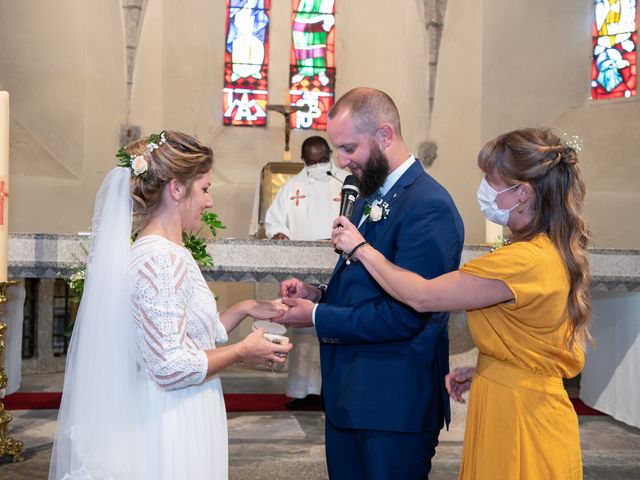 Le mariage de Valentin et Charlotte à Laguiole, Aveyron 26