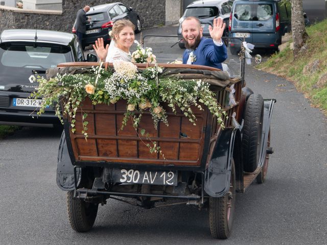 Le mariage de Valentin et Charlotte à Laguiole, Aveyron 36