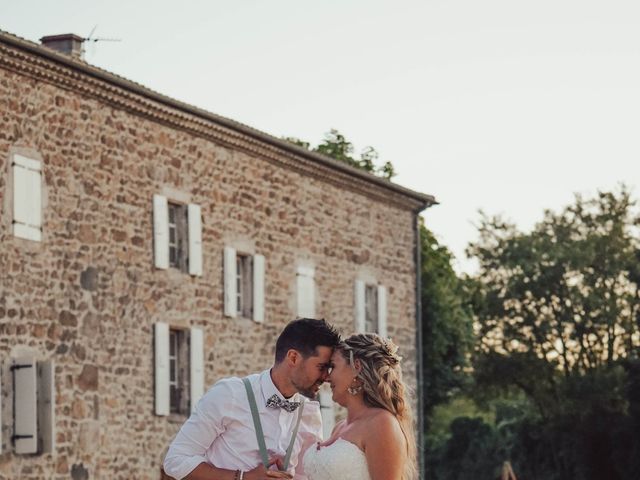 Le mariage de Floriane et Julien à Saint-Romain-d'Ay, Ardèche 13