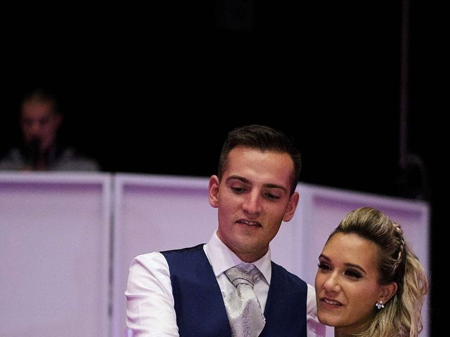 Le mariage de Hendrick et Julie à Clermont-Ferrand, Puy-de-Dôme 57