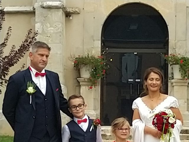 Le mariage de Éric et Déborah  à Thivars, Eure-et-Loir 4