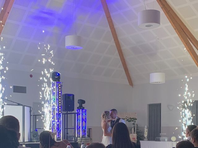 Le mariage de Thomas  et Caroline  à Saint-Saëns, Seine-Maritime 6