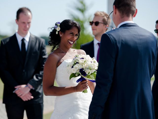 Le mariage de Antony et Sophie à Saint-Pierre-du-Perray, Essonne 31