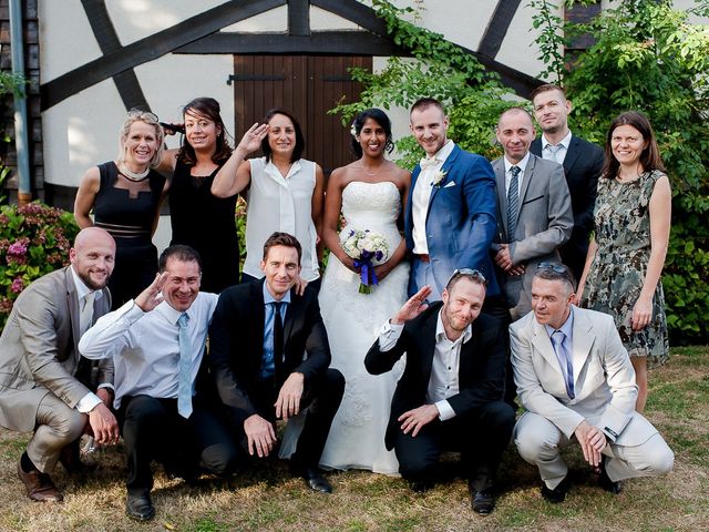 Le mariage de Antony et Sophie à Saint-Pierre-du-Perray, Essonne 84