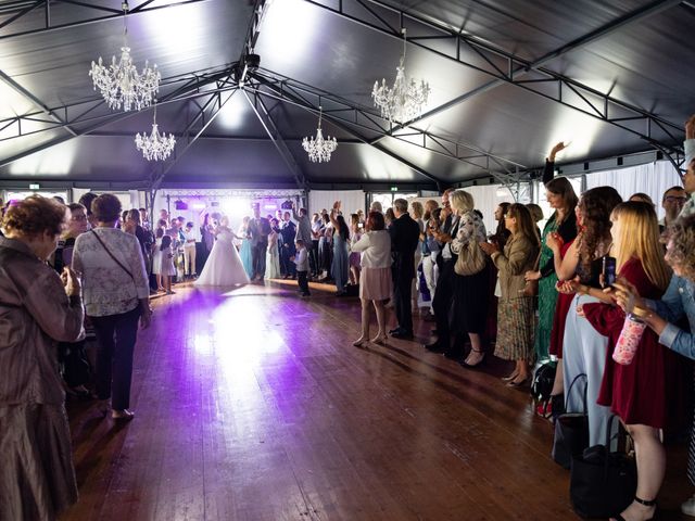 Le mariage de Quentin et Alexia à Pont-Sainte-Marie, Aube 5