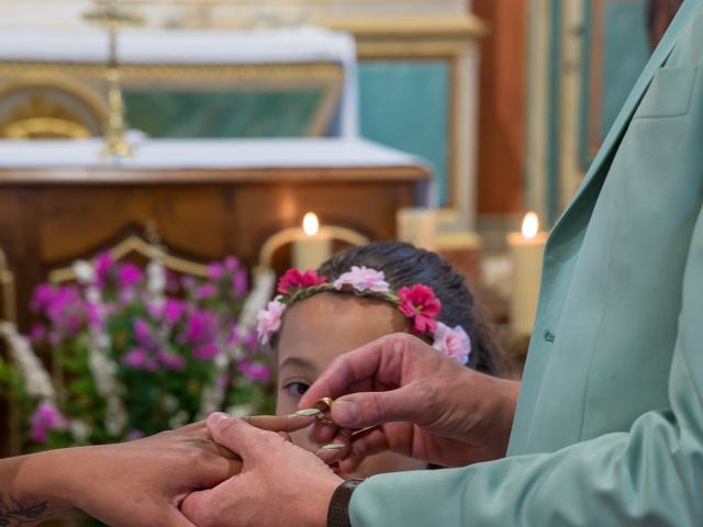 Le mariage de Félix et Elodie à Irai, Orne 17