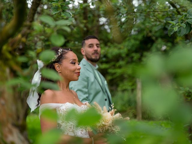 Le mariage de Félix et Elodie à Irai, Orne 1