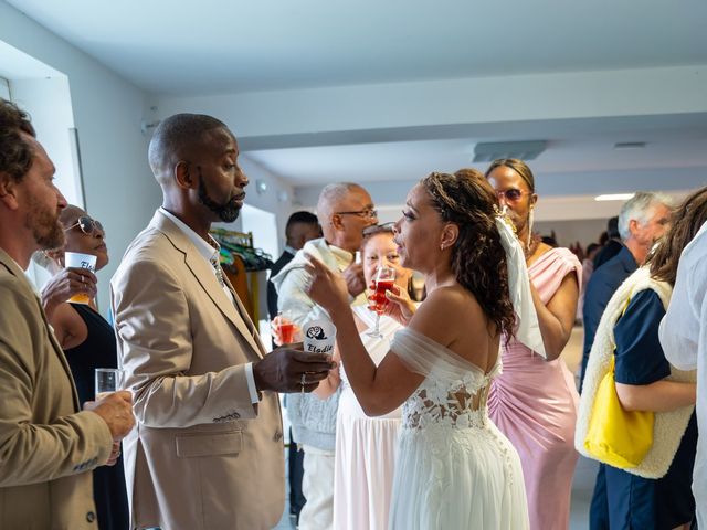 Le mariage de Félix et Elodie à Irai, Orne 51