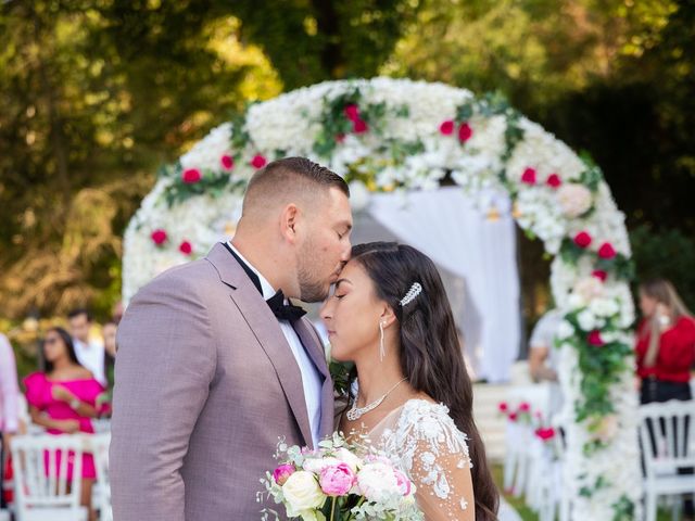 Le mariage de Lorenzo et Emilie à Le Coudray-Montceaux, Essonne 9