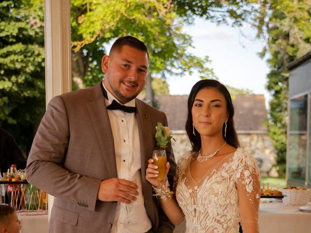 Le mariage de Lorenzo et Emilie à Le Coudray-Montceaux, Essonne 11