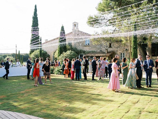 Le mariage de Charlène et Bertrand à Rochefort-du-Gard, Gard 2