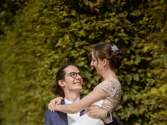 Le mariage de Ronan et Emilie à Voisins-le-Bretonneux, Yvelines 44