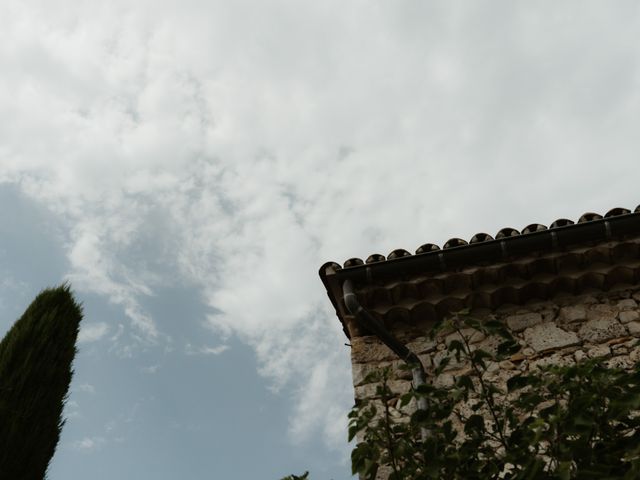 Le mariage de Thomas et Gaëlle à Grignan, Drôme 33