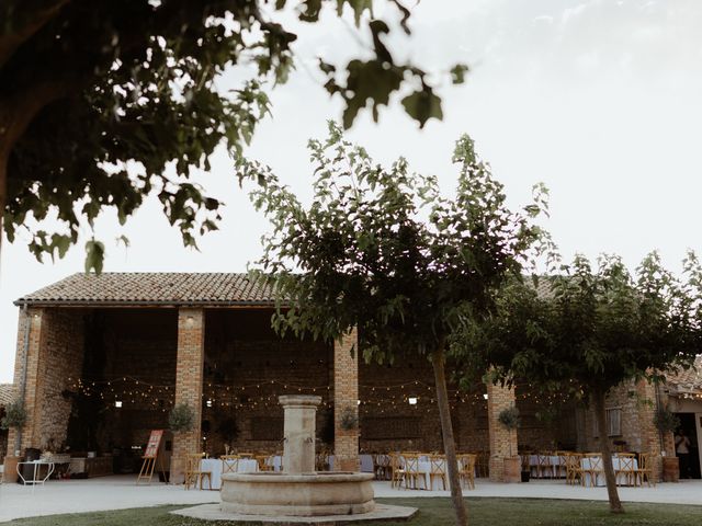 Le mariage de Thomas et Gaëlle à Grignan, Drôme 76