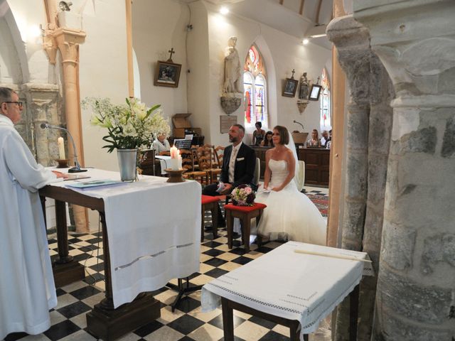 Le mariage de Eric et Sandrine à Bolleville, Seine-Maritime 10