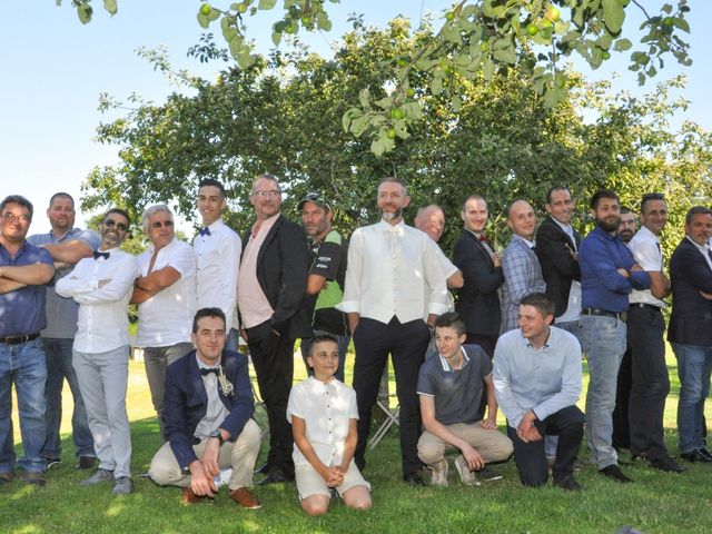 Le mariage de Eric et Sandrine à Bolleville, Seine-Maritime 37