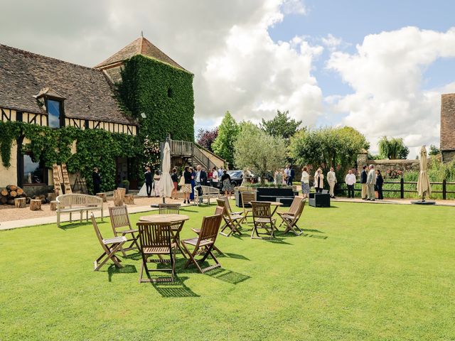 Le mariage de Carl et Amandine à Les Alluets-le-Roi, Yvelines 61