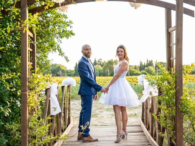 Le mariage de Fabien et Céline à Sainte-Cécile-les-Vignes, Vaucluse 23