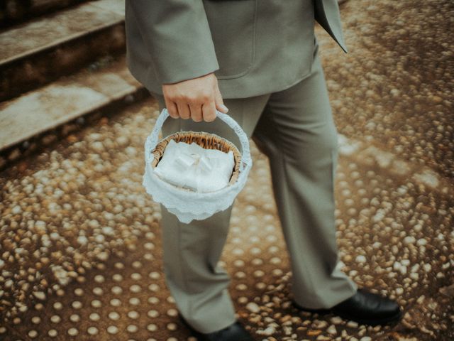Le mariage de Gaël et Claire à Saint-Léon-sur-Vézère, Dordogne 4