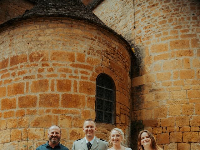 Le mariage de Gaël et Claire à Saint-Léon-sur-Vézère, Dordogne 17