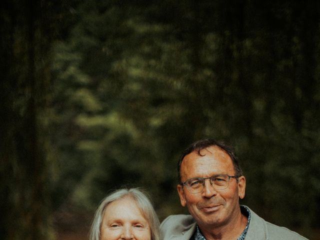 Le mariage de Gaël et Claire à Saint-Léon-sur-Vézère, Dordogne 20