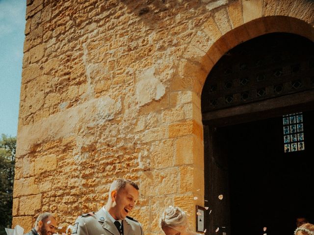 Le mariage de Gaël et Claire à Saint-Léon-sur-Vézère, Dordogne 44
