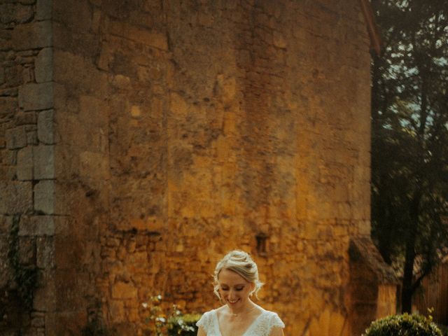 Le mariage de Gaël et Claire à Saint-Léon-sur-Vézère, Dordogne 69