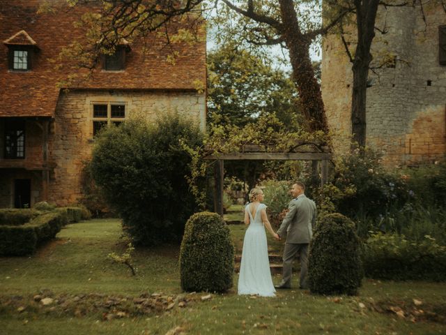 Le mariage de Gaël et Claire à Saint-Léon-sur-Vézère, Dordogne 97
