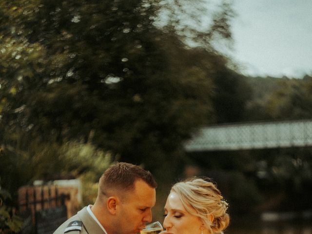 Le mariage de Gaël et Claire à Saint-Léon-sur-Vézère, Dordogne 113