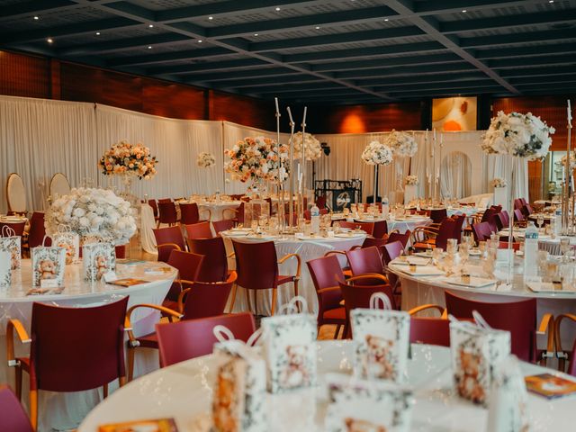 Le mariage de Malik et Amel à Lormont, Gironde 39